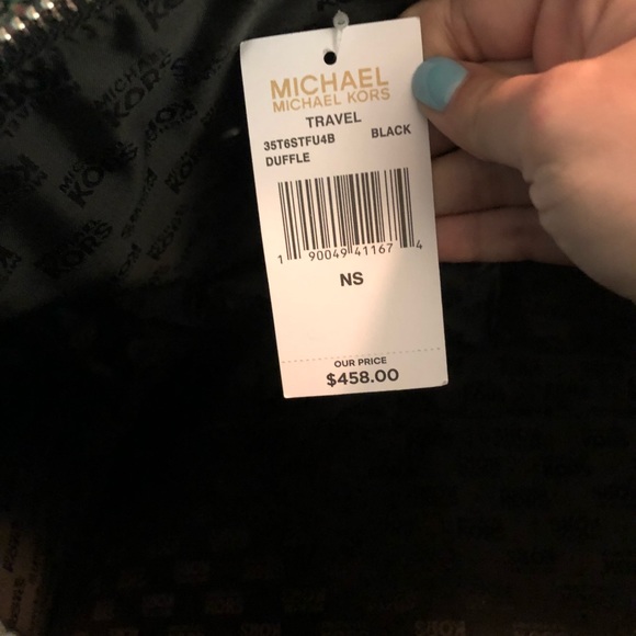 Authentic MK duffel bag - Picture 5 of 6